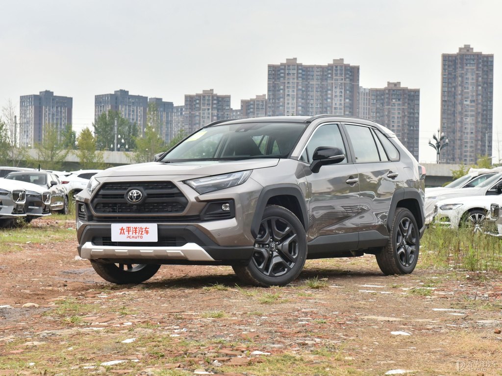 鉑青銅金屬色RAV4榮放整車外觀外觀圖片