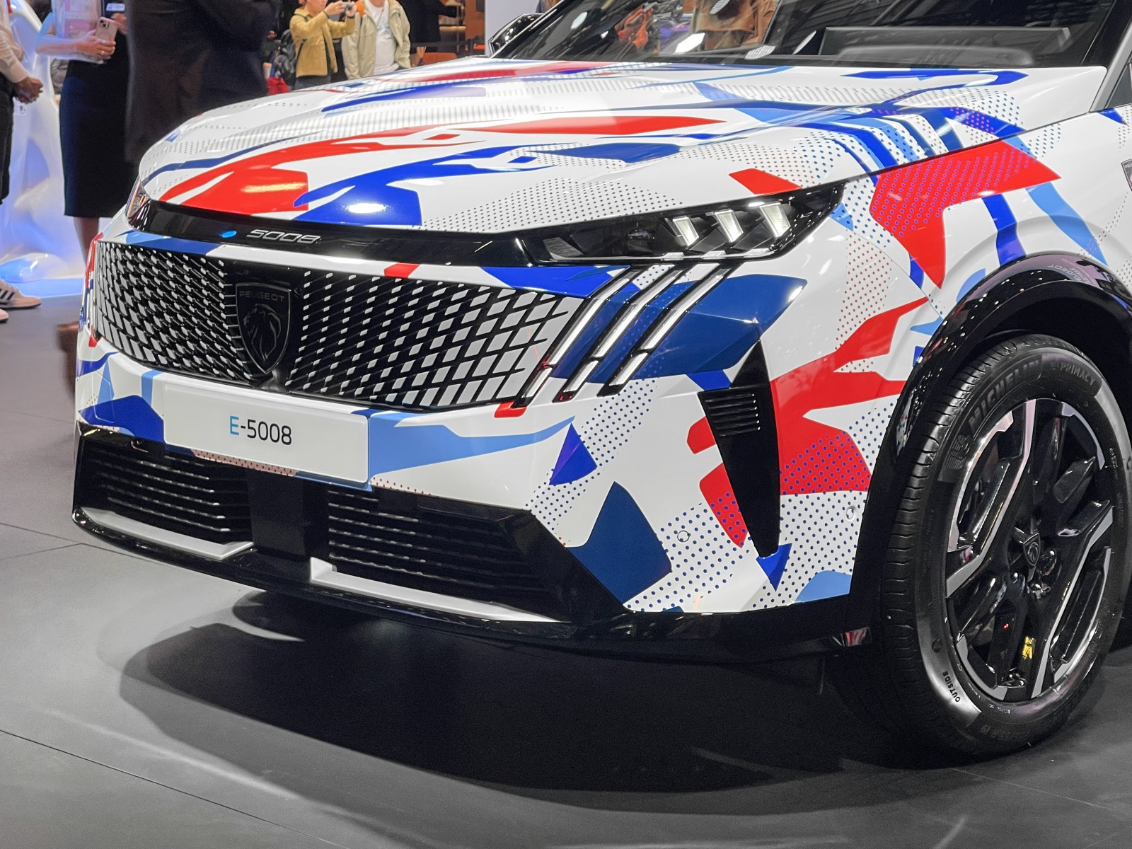 標(biāo)致5008新能源車展高清大圖