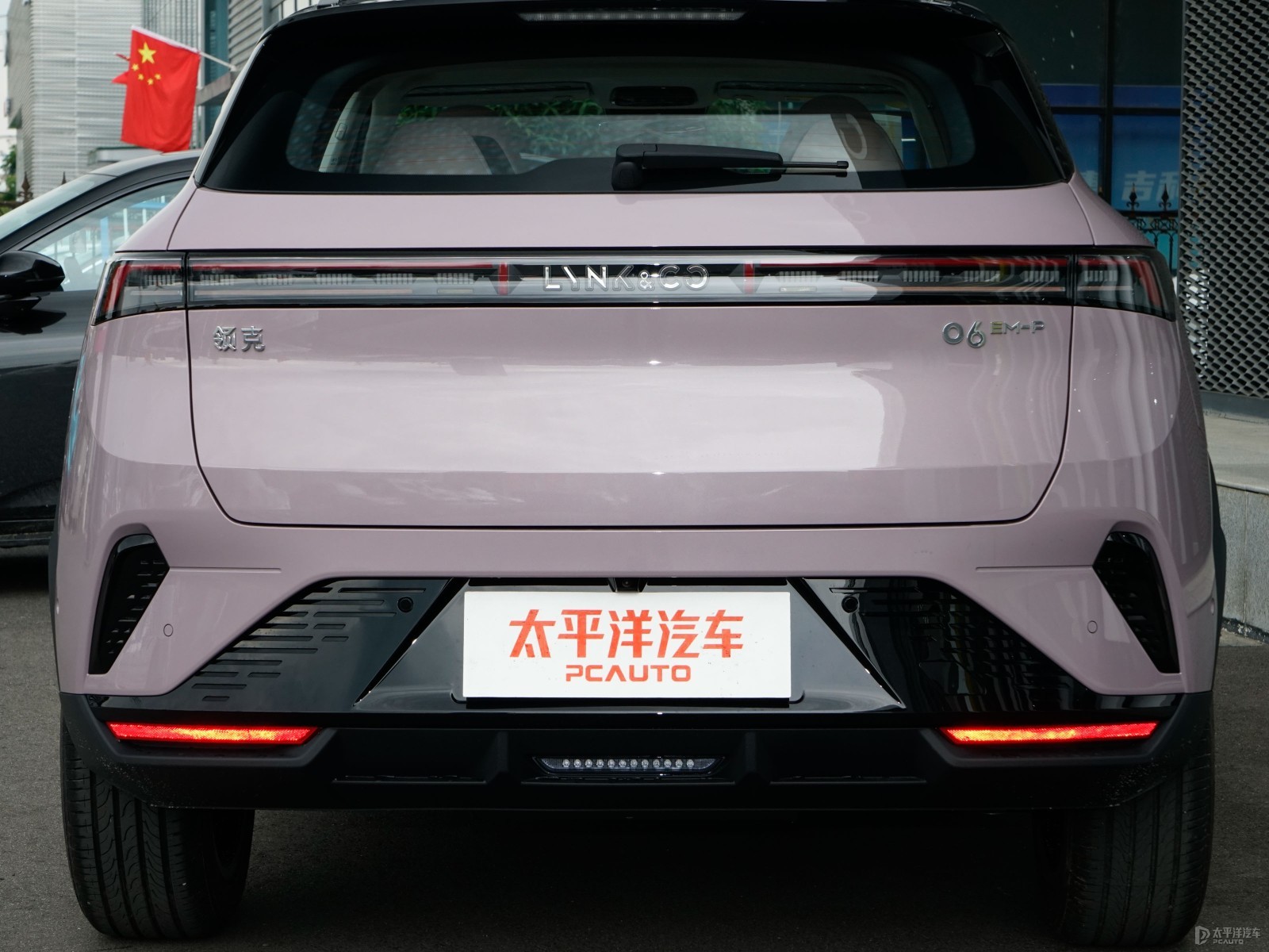 領(lǐng)克06新能源外觀高清大圖