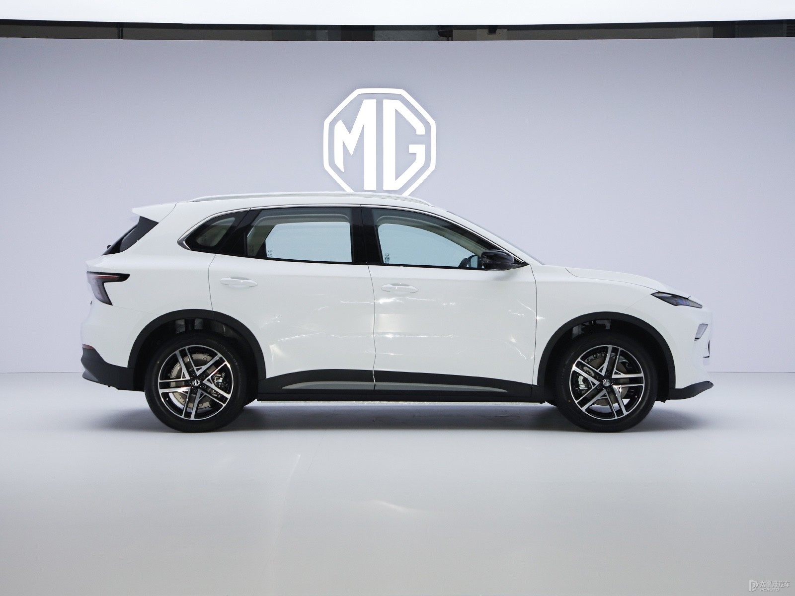 MG ES5外觀高清大圖