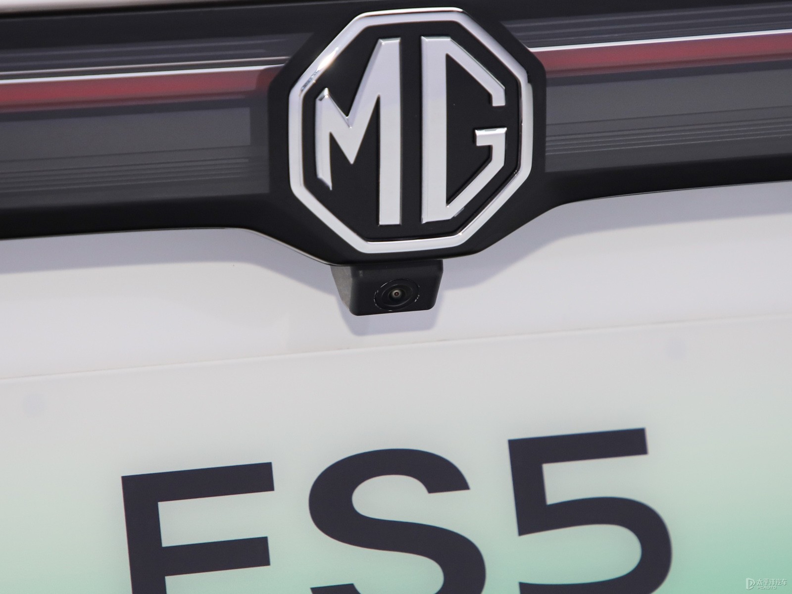 MG ES5外觀高清大圖
