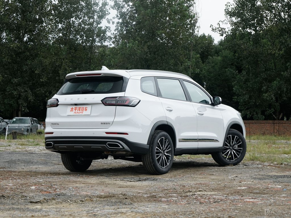 珍珠白瑞虎8整車外觀外觀圖片