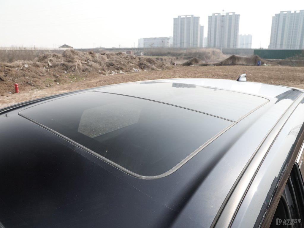 星空藍皓影車身外觀圖片