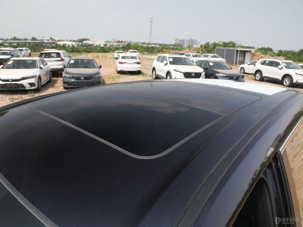 星空藍(lán)皓影車身外觀圖片