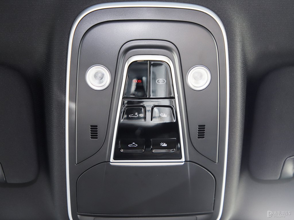 未央灰唐新能源車廂內(nèi)飾圖片