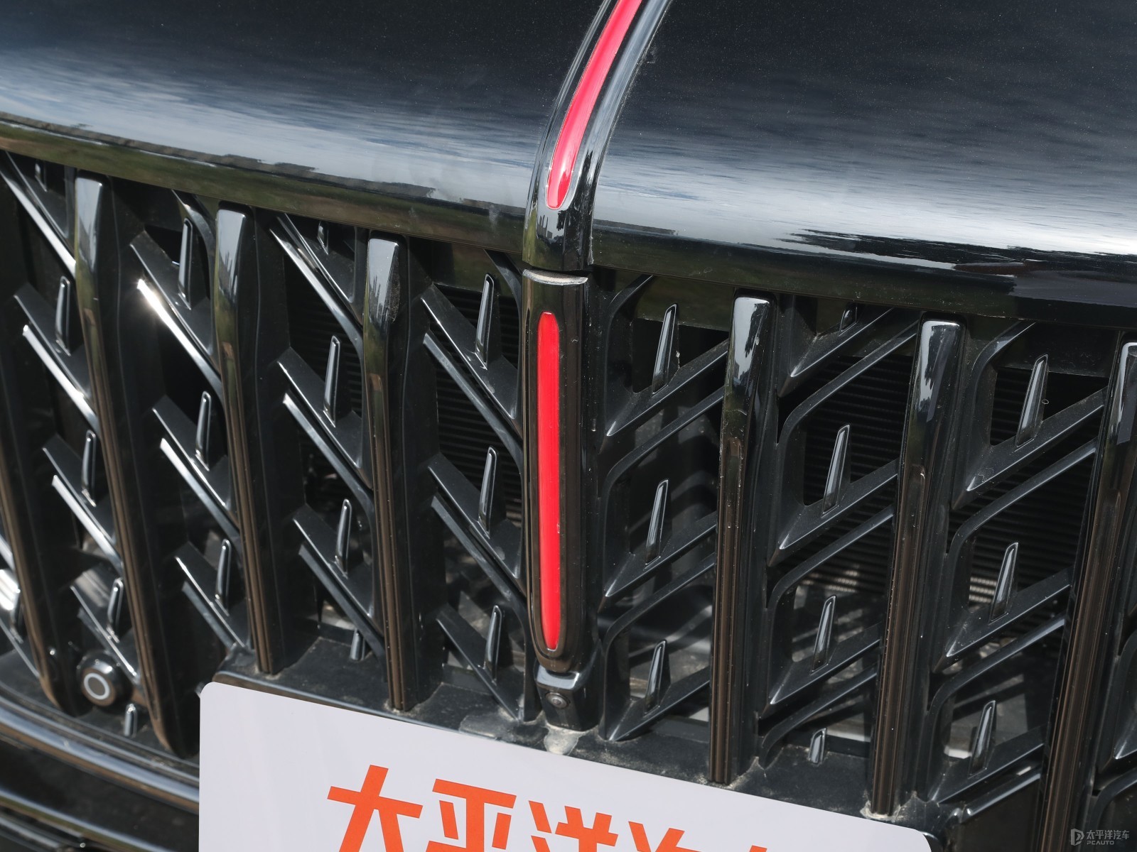 紅旗HS5外觀高清大圖
