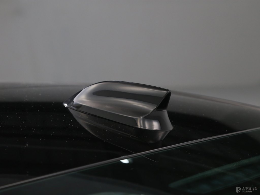 郎黑君越車身外觀圖片