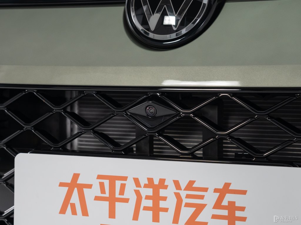 雅丹青探岳車頭外觀圖片