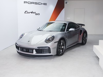 保时捷911 2024款 Turbo 3.7T 50周年纪念版