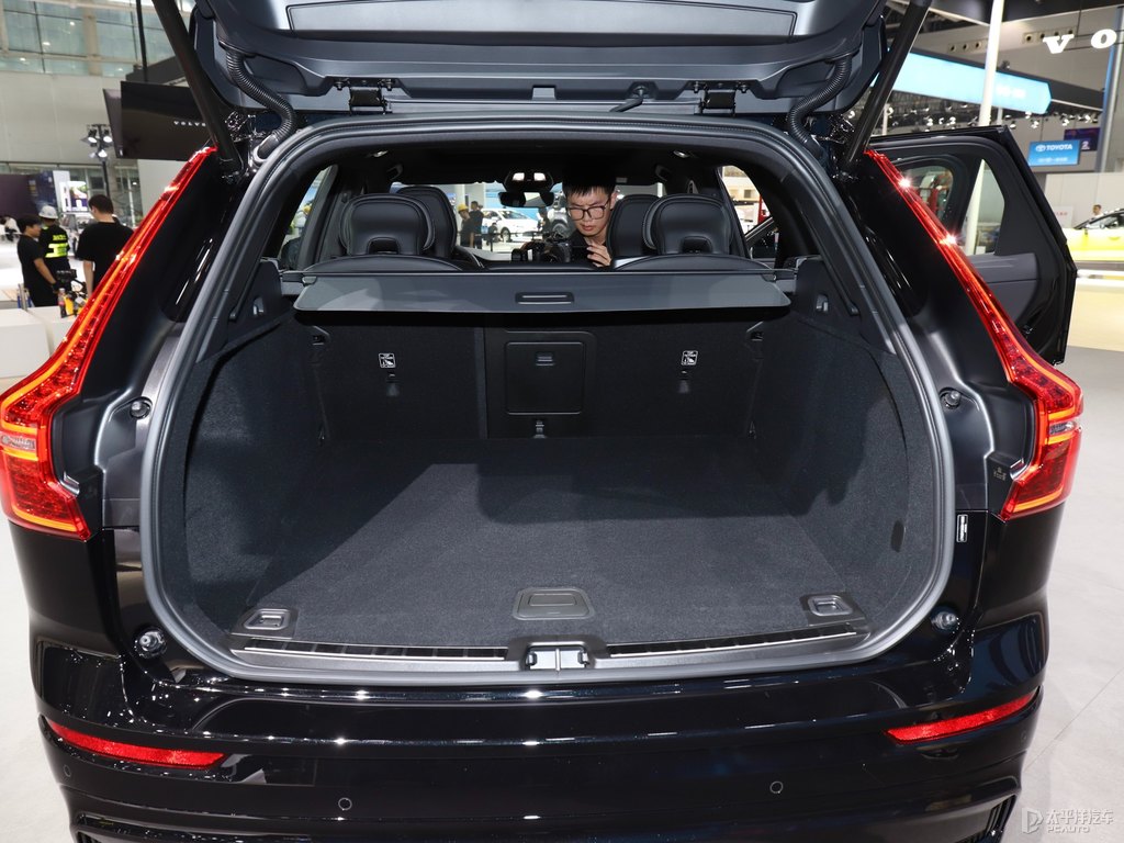 沃爾沃XC60圖片