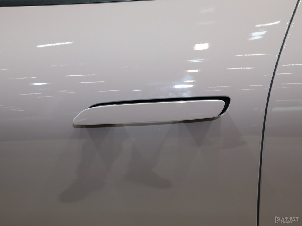 L60DƬ