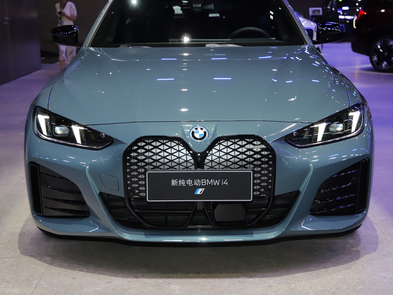 寶馬i4車展高清大圖