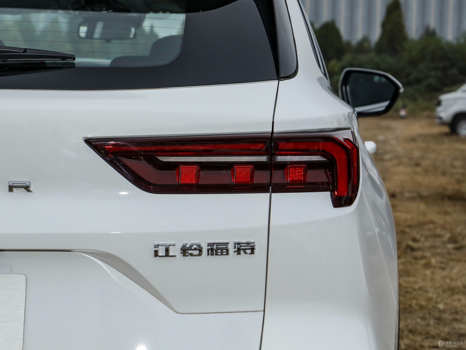 領(lǐng)睿外觀高清大圖