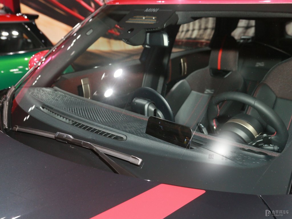 L(fng)ƻMINI JCW COUNTRYMAN܇^DƬ