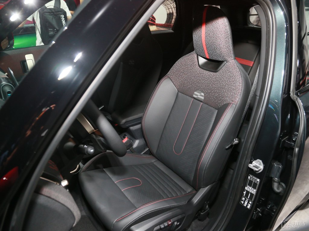 LƻMINI JCW COUNTRYMAN΃(ni)DƬ