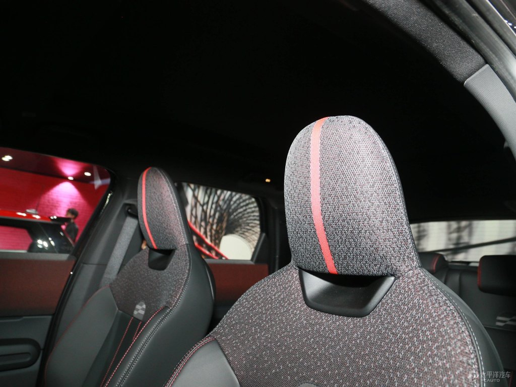 L(fng)ƻMINI JCW COUNTRYMAN΃(ni)DƬ
