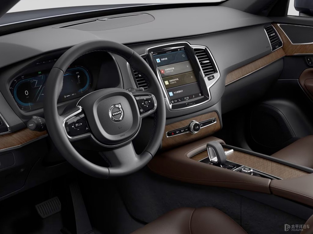 牛仔藍(lán)沃爾沃XC90中控內(nèi)飾圖片