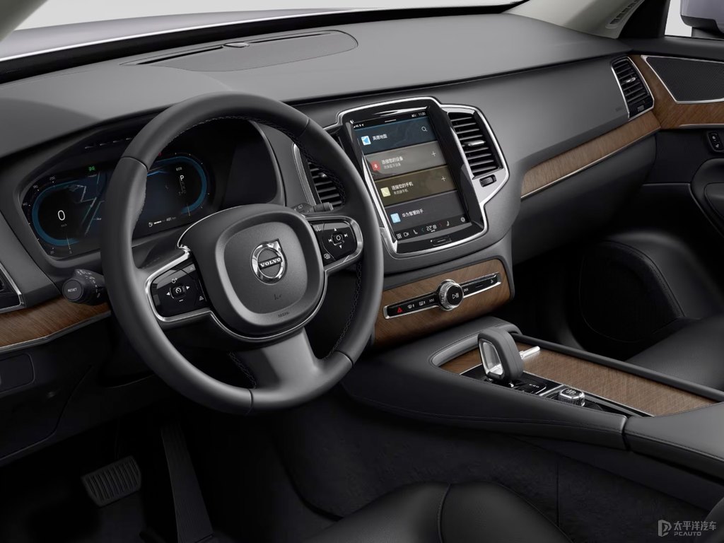 晨光銀沃爾沃XC90中控內(nèi)飾圖片