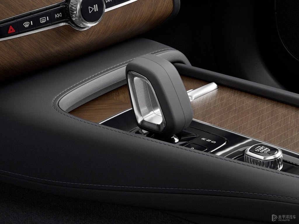 星耀沙沃爾沃XC90中控內(nèi)飾圖片