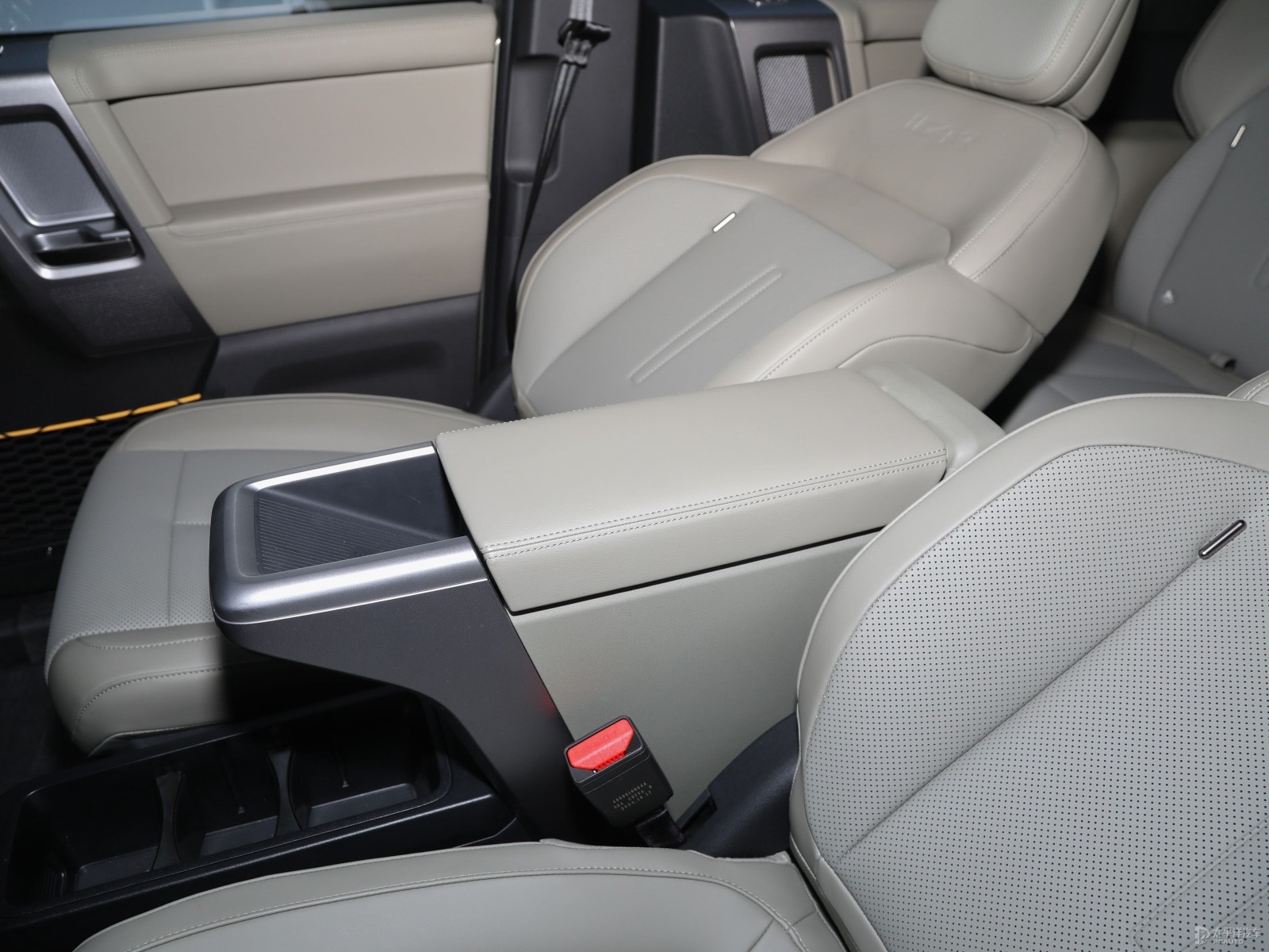 iCAR V23內(nèi)飾高清大圖