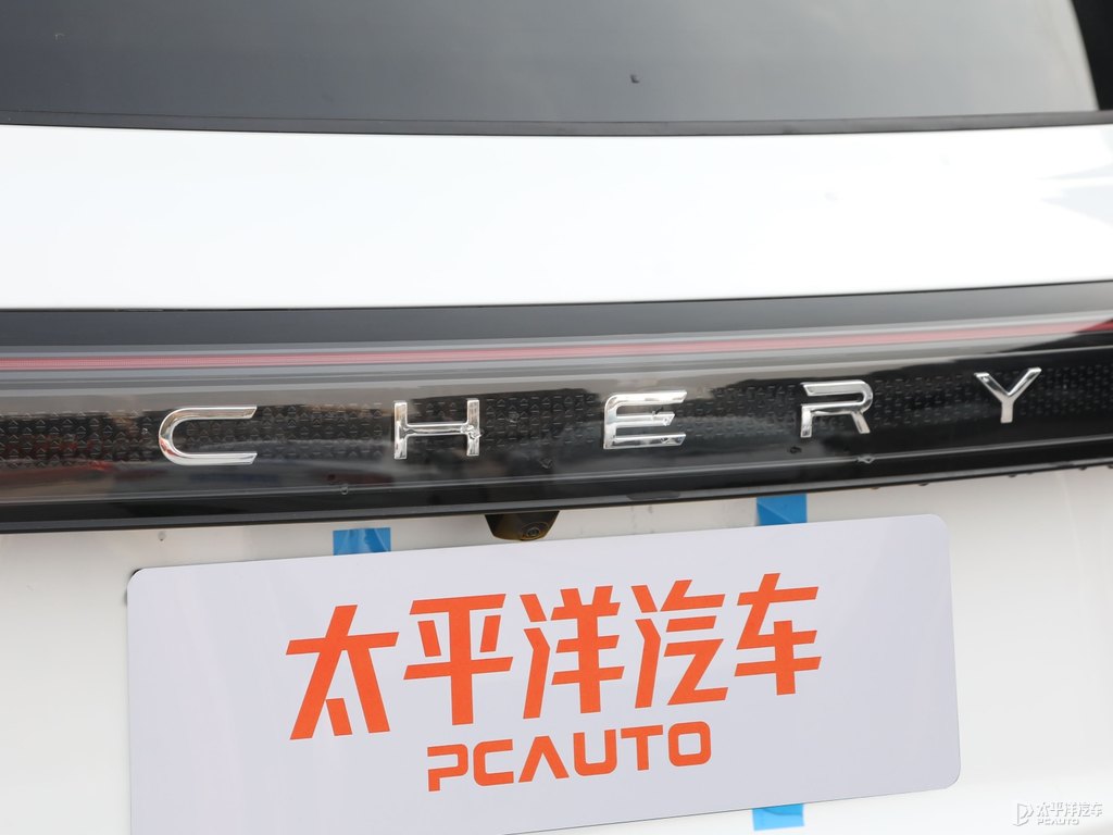 珍珠白瑞虎7整車(chē)外觀外觀圖片