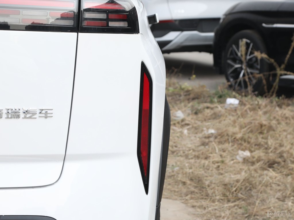 珍珠白瑞虎7整車(chē)外觀(guān)外觀(guān)圖片