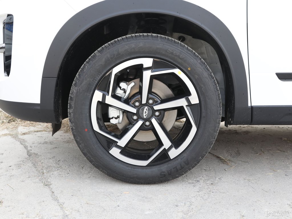 珍珠白瑞虎7整車外觀外觀圖片