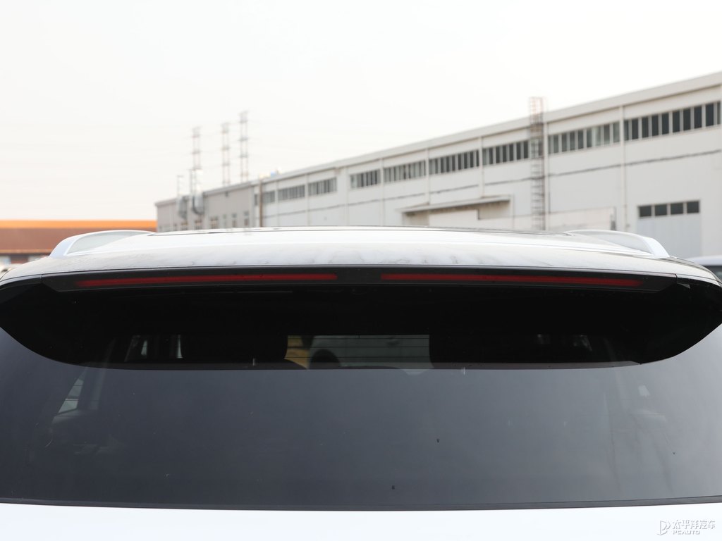 珍珠白瑞虎7整車(chē)外觀外觀圖片
