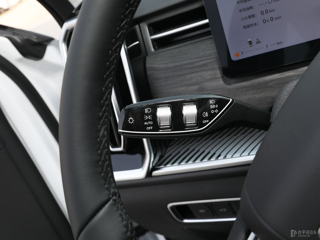 珍珠白瑞虎7整車外觀外觀圖片