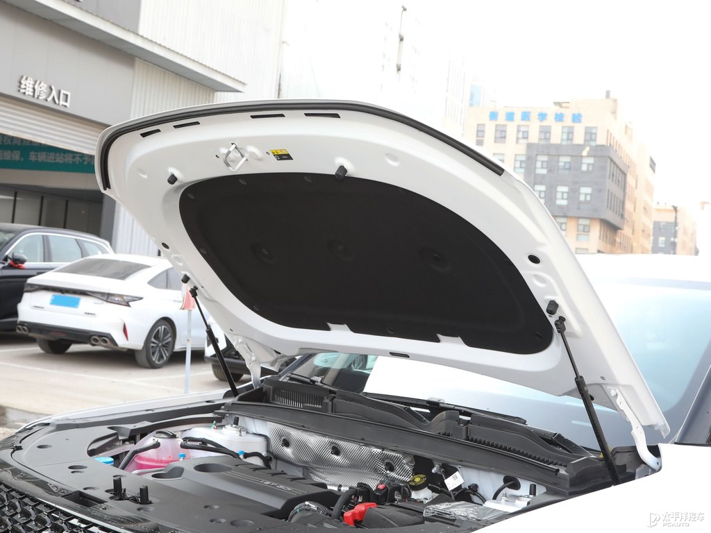 珍珠白瑞虎7整車外觀外觀圖片