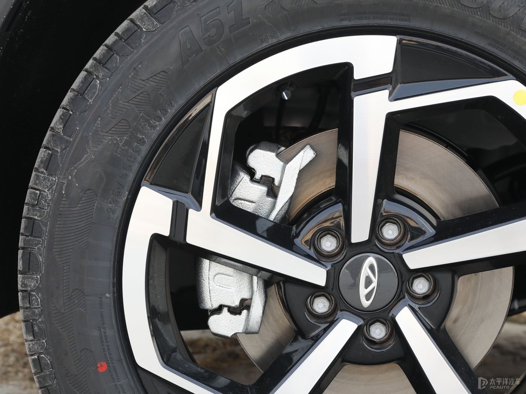 珍珠白瑞虎7整車外觀外觀圖片
