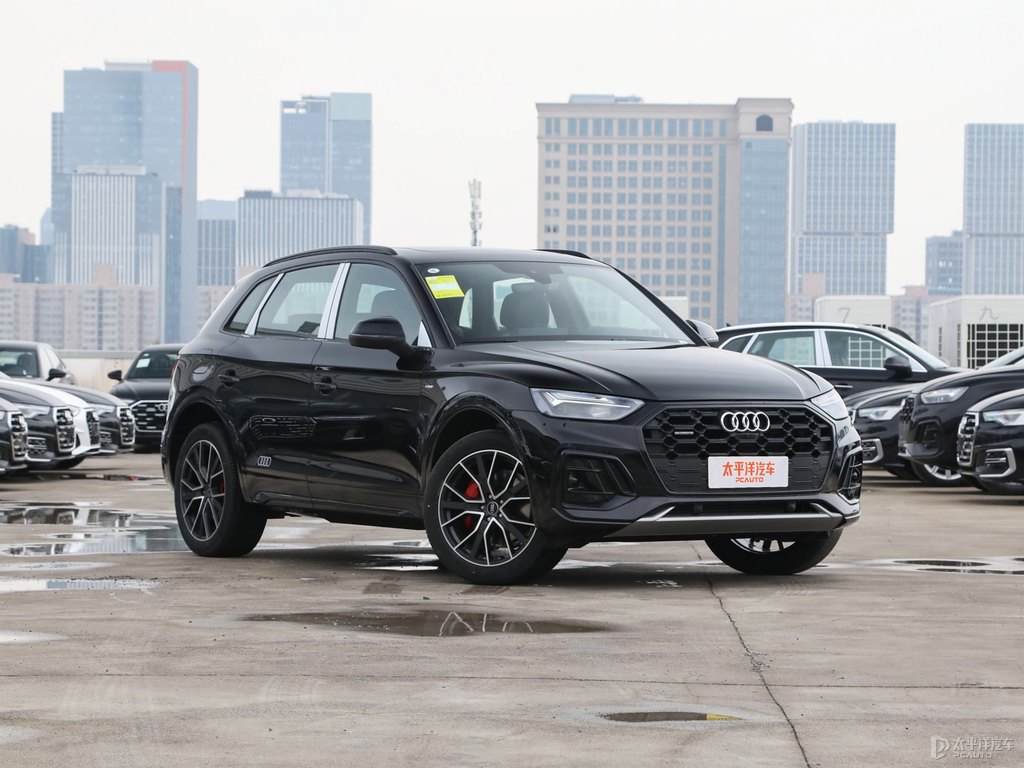 傳奇黑奧迪Q5L整車外觀外觀圖片