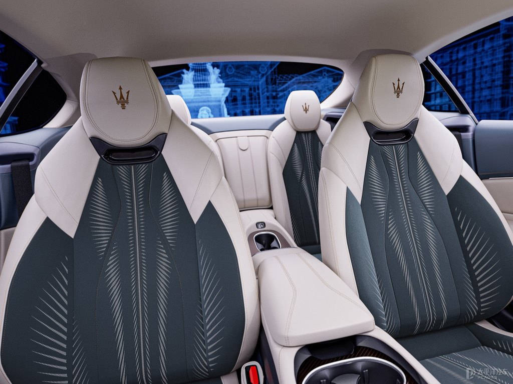 ɯGranTurismo Folgore΃(ni)DƬ