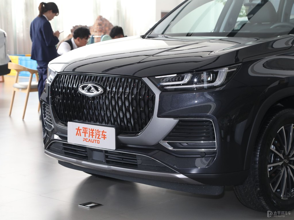 水星灰瑞虎8車頭外觀圖片