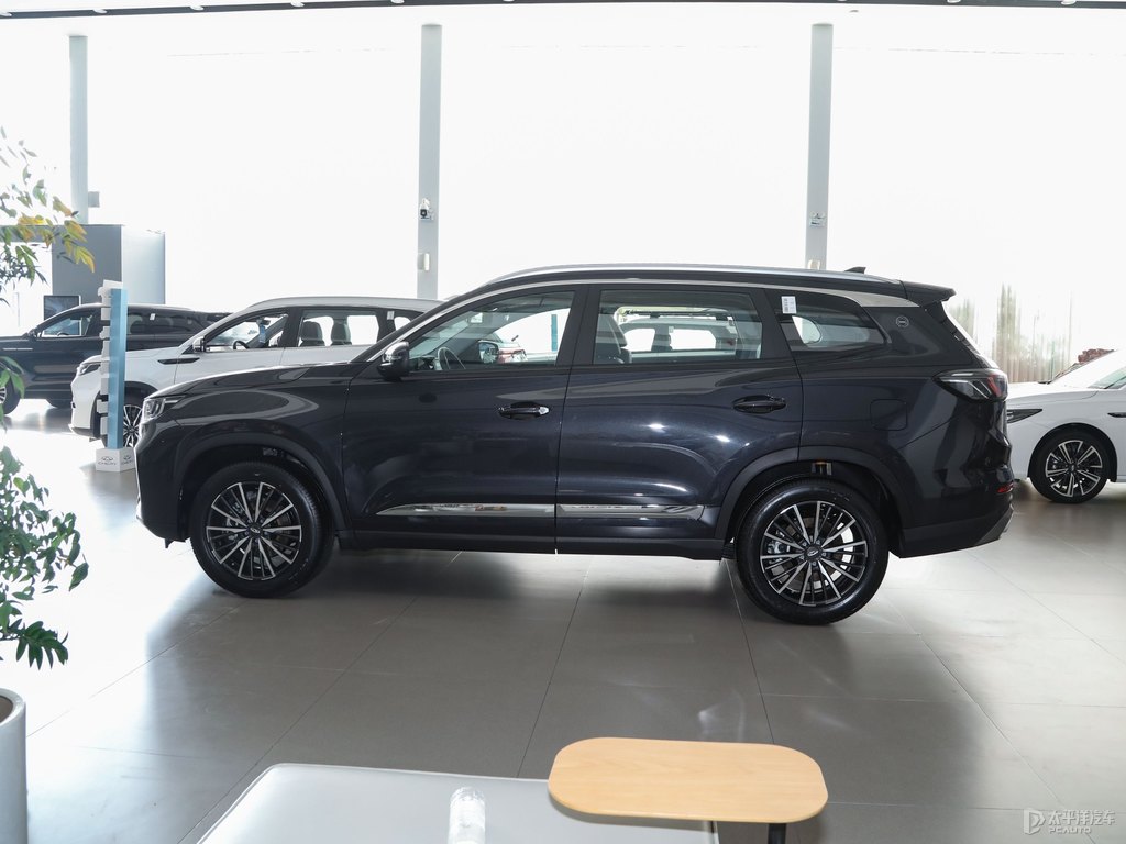 水星灰瑞虎8整車外觀外觀圖片