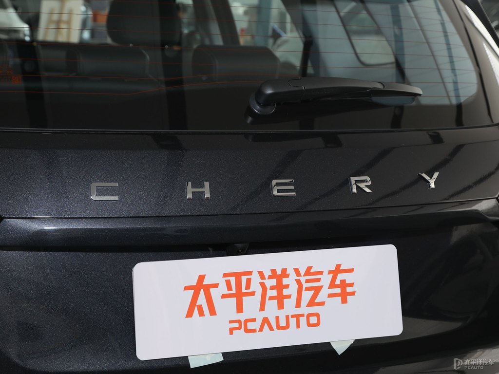 水星灰瑞虎8車尾外觀圖片