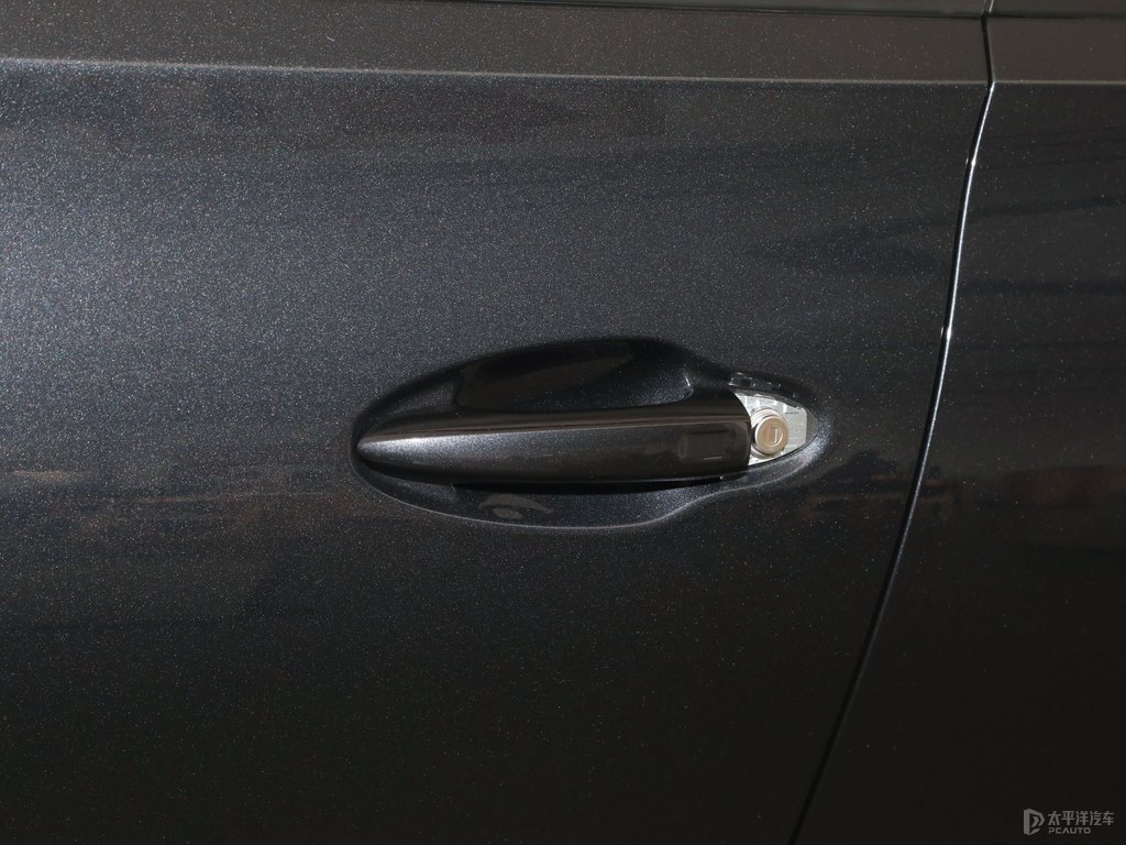 水星灰瑞虎8車身外觀圖片