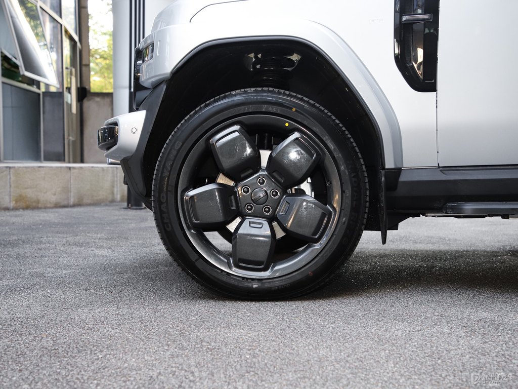 yiCAR V23܇^DƬ