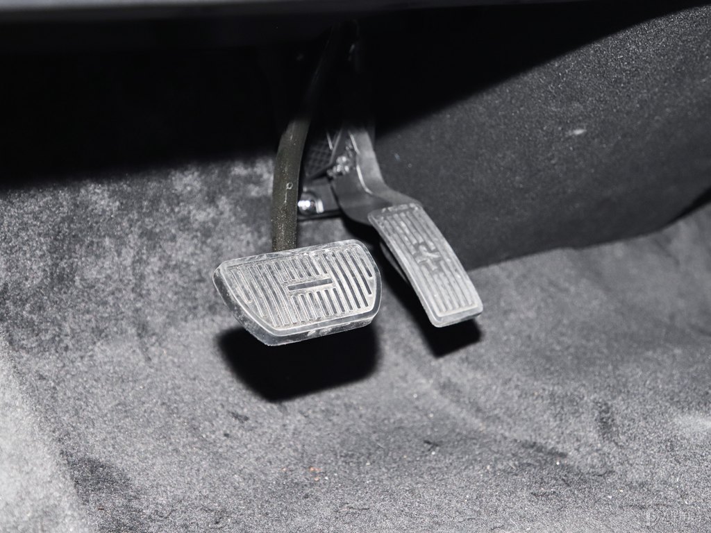 yiCAR V23п؃(ni)DƬ