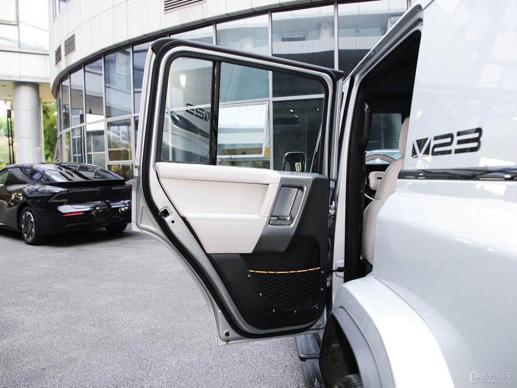 yiCAR V23܇(ni)DƬ