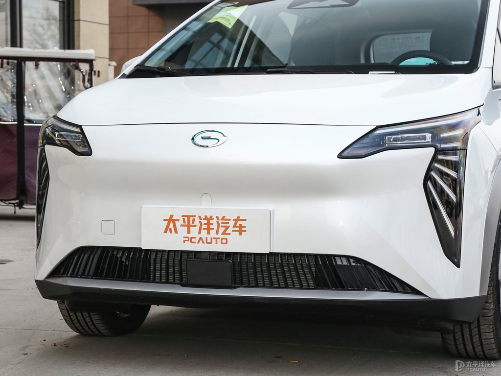 珍珠白AION Y車頭外觀圖片
