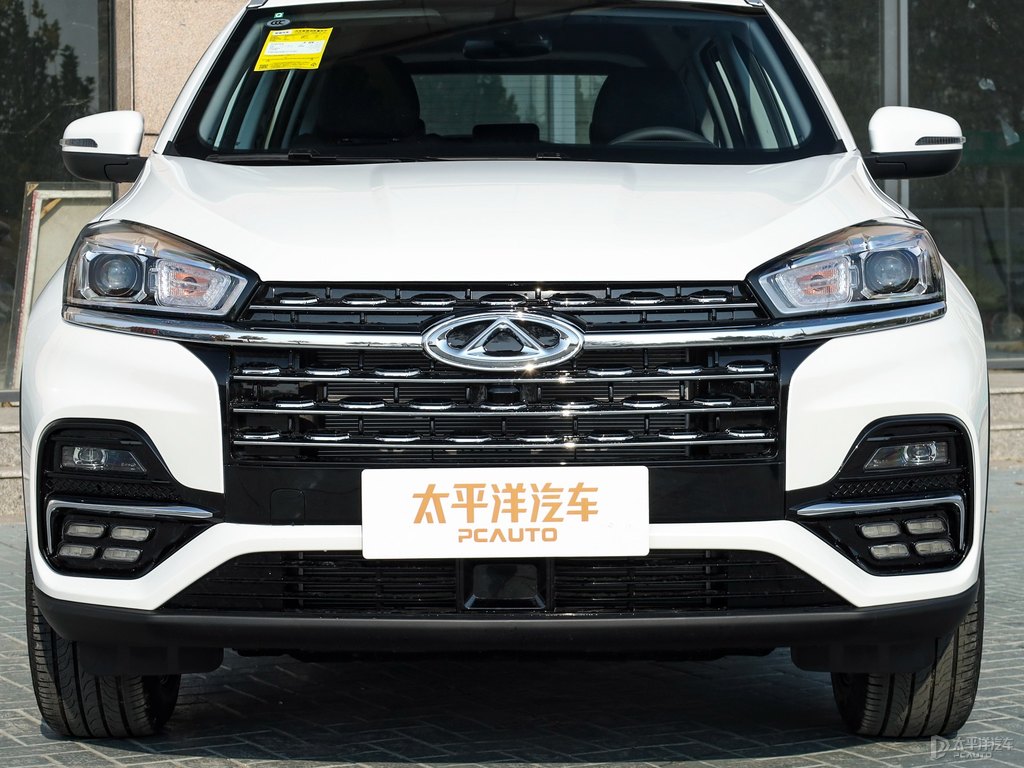 珍珠白瑞虎8車頭外觀圖片