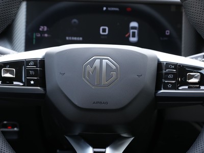 MG ES5高清圖
