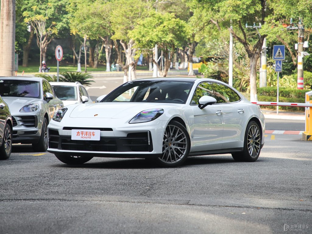 細花白Panamera整車外觀外觀圖片