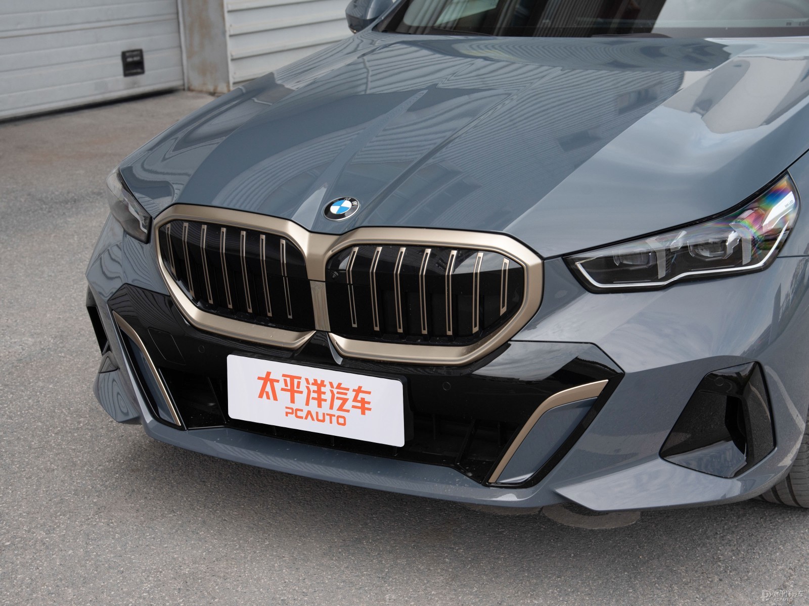 寶馬5系外觀高清大圖