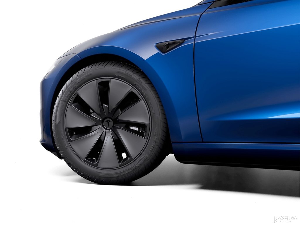 深海藍(lán)Model 3車身外觀圖片