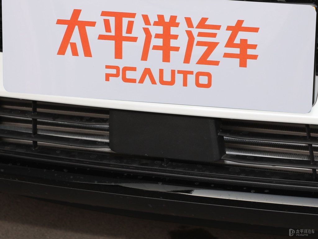 珍珠白昂科威車頭外觀圖片