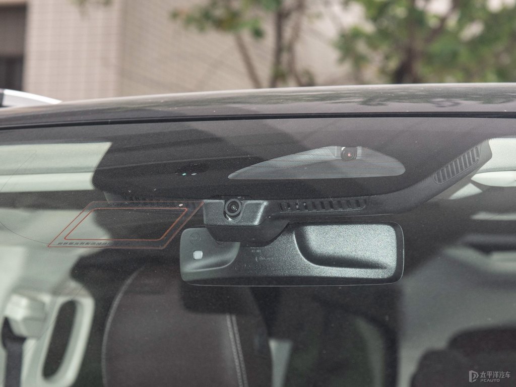 曜石黑奔馳V級車身外觀圖片