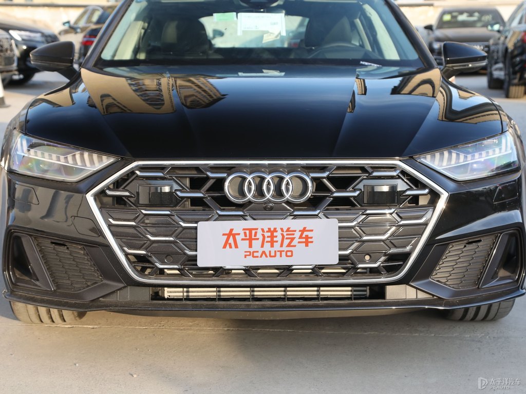 傳奇黑奧迪A7車頭外觀圖片