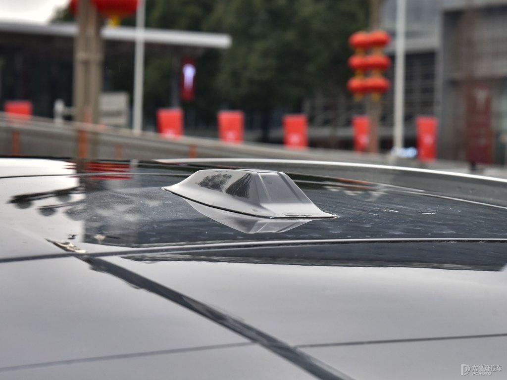 碳黑色寶馬X3車身外觀圖片